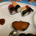 すし処澤家 - 子供用にはカットしてます