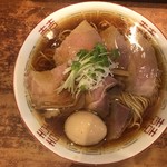 中華そば しば田 - 味玉チャーシュー中華そば  ￥1,130
      大盛  ￥150