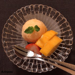 御料理 寺沢 - 赤肉ﾒﾛﾝ ｱｲｽｸﾘｰﾑ､ﾏﾝｺﾞｰ､ｲﾁｺﾞ