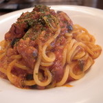 PASTAVOLA - ランチ：黒オリーブとトマト