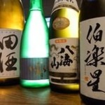 Teppanyaki Sakura - 辛口から旨口までそろえた
      厳選地酒をご堪能ください