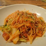 Smoke & Vegetable Bistro SARU - 本日のパスタ  トマトソース    850円  +大盛200円