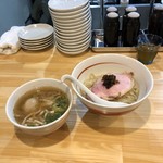 川の先の上 - つけ麺（正油）（850円）＋味玉（100円）