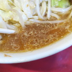 ラーメン二郎 - スープ
