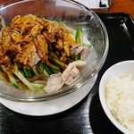 Touen - 四川風冷麺 900円（税込）