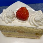 不二家 - サイズが小さめな「スクエアーショートケーキ」♫