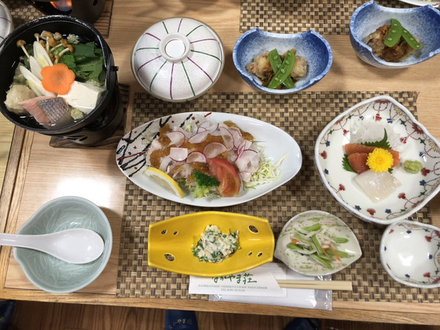 レストラン なかやま &ndash; 八幡平市の自然に囲まれた家庭料理店