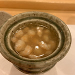 割烹 一楓 - 茶碗蒸し、芝海老の餡 出汁たっぷりでトロトロ。芝海老が柔らかい食感。たっぷりの餡で。