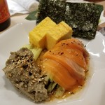 出羽鮨 - カニ味噌サーモン。