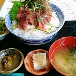 中落ち100円の店 まぐろんち - 中落ち丼　税込580円