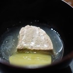 傳 - 牛ほほ肉と冬瓜の煮物