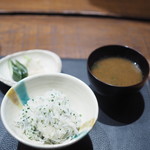 傳 - シラスご飯