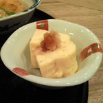 東麻布 逢坂  - <'12/01/11撮影>鯛茶づけ 1000円 の出汁巻き玉子