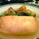 東麻布 逢坂  - <'12/01/11撮影>鯛茶づけ 1000円 の鯛のクリームコロッケ、茄子、ししとうの餡かけ