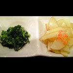 東麻布 逢坂  - 【'10/12/6撮影】鯛茶づけ 1000円 の香の物