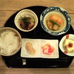 東麻布 逢坂  - <'12/01/11撮影>鯛茶づけ 1000円