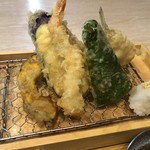 海鮮丼・天ぷら 博多喜水丸 - 天ぷら