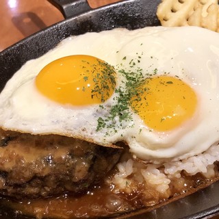 モクオラディキシーダイナーウイラニ _1