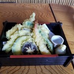 Sengyo tempura donabe meshi nihonshu hokkori - 