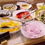 ファリナモーレ - 『ファリナモーレ』前菜彩サラダ