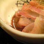 東麻布 逢坂  - <'12/01/11撮影>鯛茶づけ 1000円 の鯛の利久造り