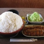 ゆき藤 - 味噌チキン定食 超大盛(1575円＋350円)