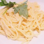 ファリナモーレ - 『ファリナモーレ』パスタ取り分け