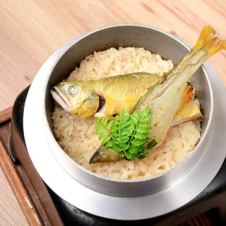 ●【名物①】幻のお米！ミネアサヒを使用した釜飯♪