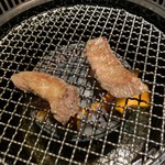 焼肉 しんうち 神楽坂 - 