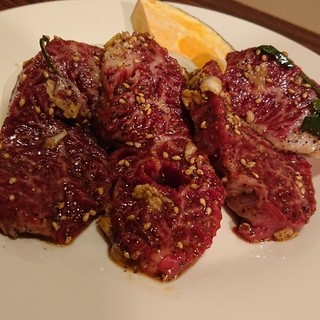 炭火焼肉大阪あじまん_1