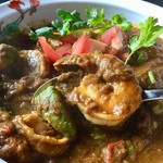 スプーンソング - エビとアボカドのチェティナッドカレー