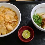 なか卯 - 親子丼とすだちおろしうどん