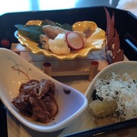 鉄板焼ステーキ 喜扇亭 東京ミッドタウン店 - 前菜