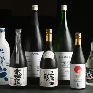 酒の味わいは芳醇旨口。純米の旨味と深いコクを錫の酒器で愉しむ