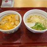 なか卯 - 親子丼ミニ＋はいからうどん小（390円+200円）