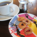 トラットリア エ ピッツェリア アミーチ - 