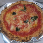 トラットリア エ ピッツェリア アミーチ - マルゲリータ、持ち帰って。