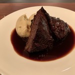 Kamekichi - 牛ほほ肉の赤ワイン煮込み（￥2900）