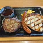 ビッグボーイ - ハンバーグ＆ソーセージとポークステーキ