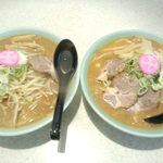 ラーメンさんぱち - 新生味噌と味噌ラーメン