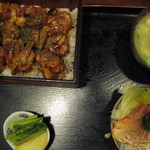 大元 - とり重　700円