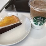 スターバックスコーヒー - ・マンゴー&ヨーグルトタルト 460円
・キャラメルマキアート tall 430円