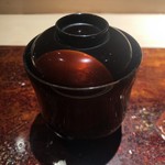 菊鮨 - 赤出汁〜口休め。