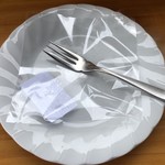 カフェアンドショップ ロータスランド - 2019/07/12
      金曜日はシュークリームの日
      カスタードと豆乳ホイップクリームのダブルシュークリーム 
      200円