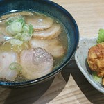 らーめん 天葵 - しおチャーシューと鶏からあげ(^^)