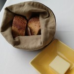 タテル ヨシノ ビズ  - 