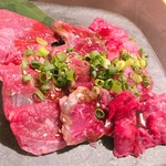 焼肉BEBU屋 - 