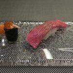 あもん ヨコ - 肉々しいお鮨　ズームアップ