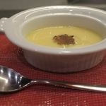 あもん ヨコ - フォアグラ入り、すっぽん出汁の茶碗蒸し ズームアップ