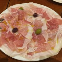 カリーナ　カリーナ - イタリア産生ハム